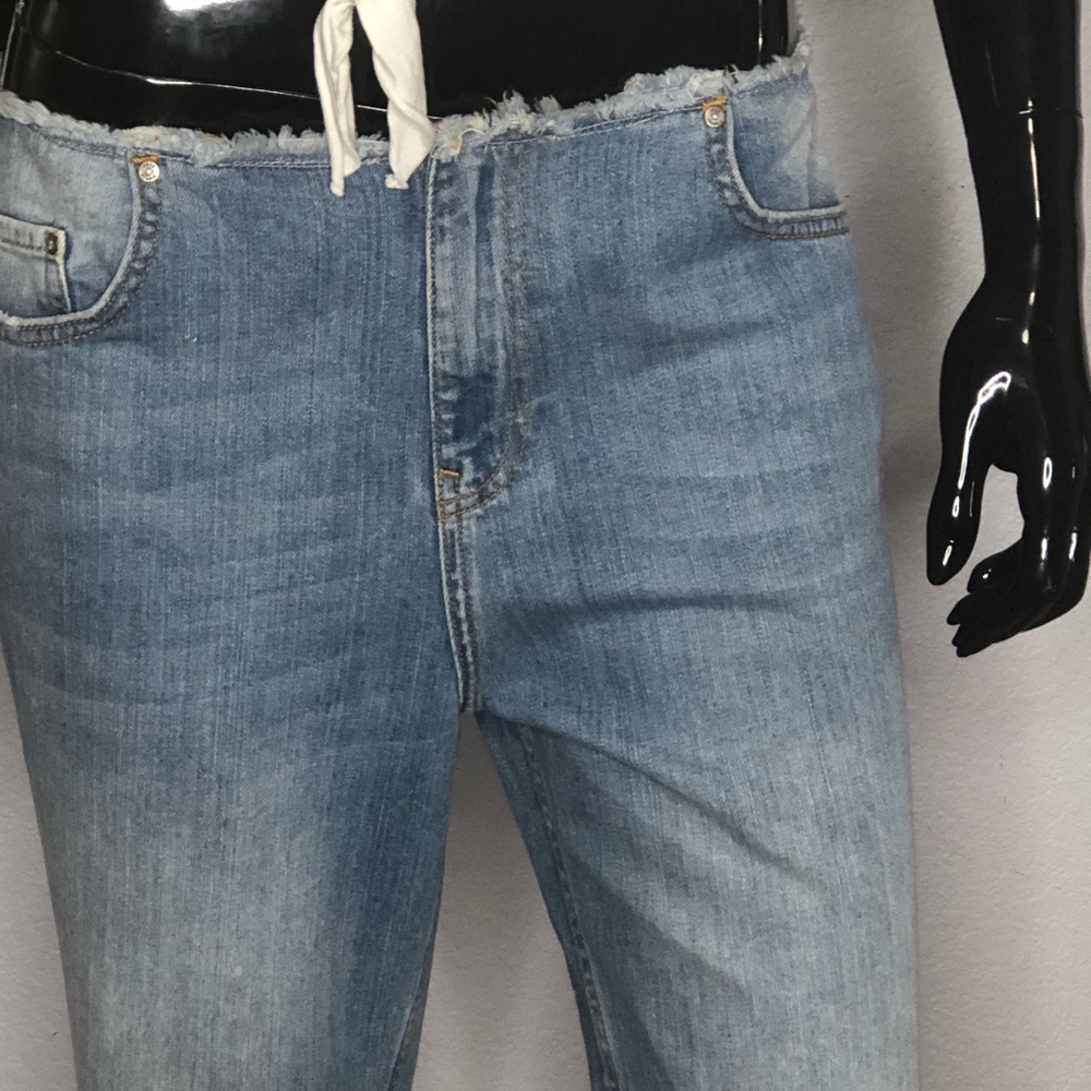 Free People Cropped Bootcut Bleach Raw Hem Jeans Sz 29 Cotton Blend - Picture 4 of 11